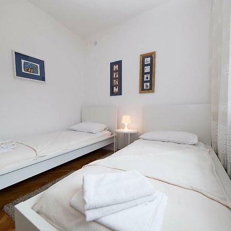 Apartmani Ruzica Crikvenica Exterior foto