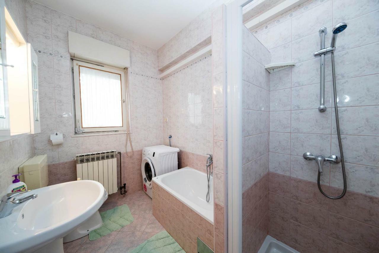 Apartmani Ruzica Crikvenica Exterior foto
