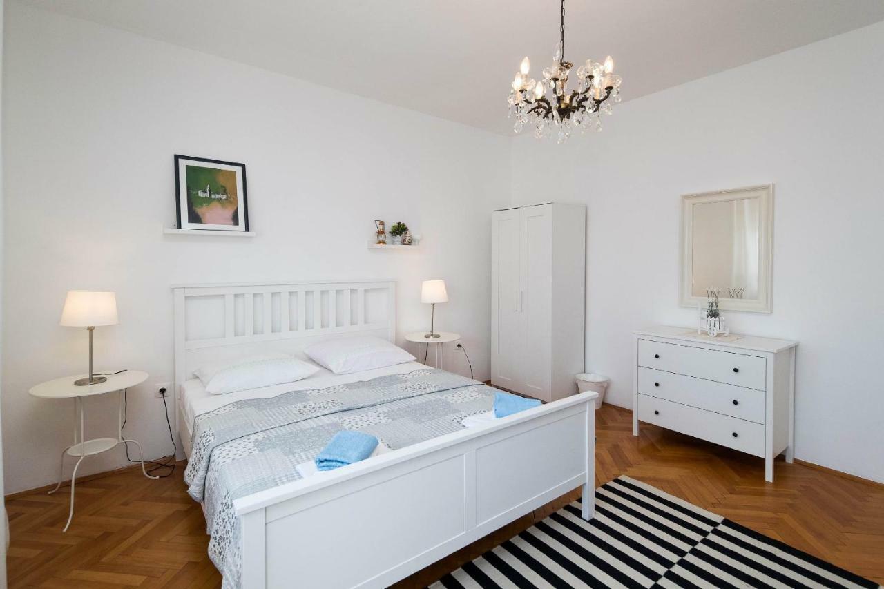 Apartmani Ruzica Crikvenica Exterior foto